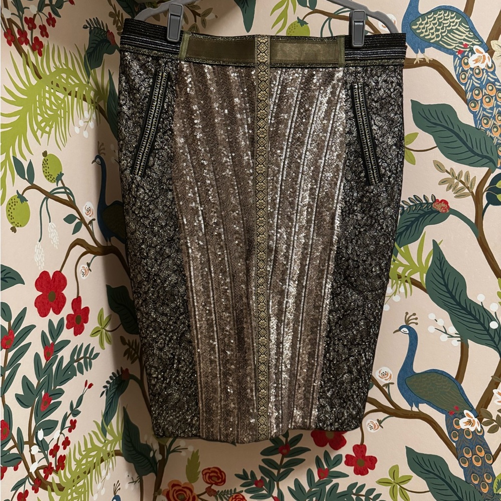 Byron Lars Sequin Pencil Skirt in Black and Gold Size 12